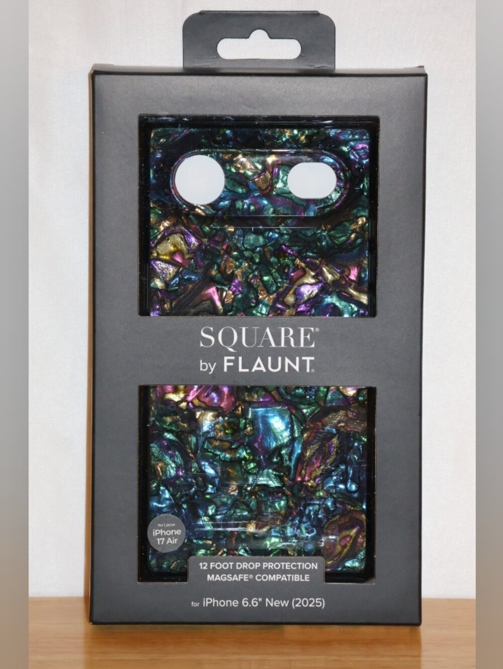 SQUARE by FLAUNT Iridescent Faux Abalone Shell Protective Phone Case. NWT.
